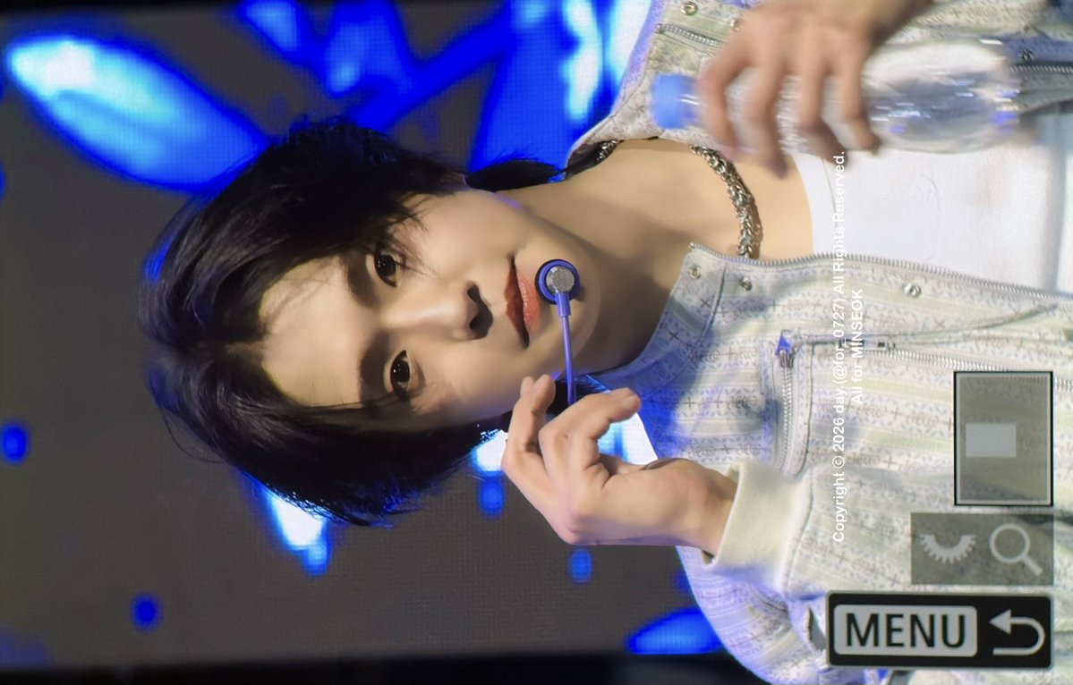 𝐝𝐚𝐲 tweet media