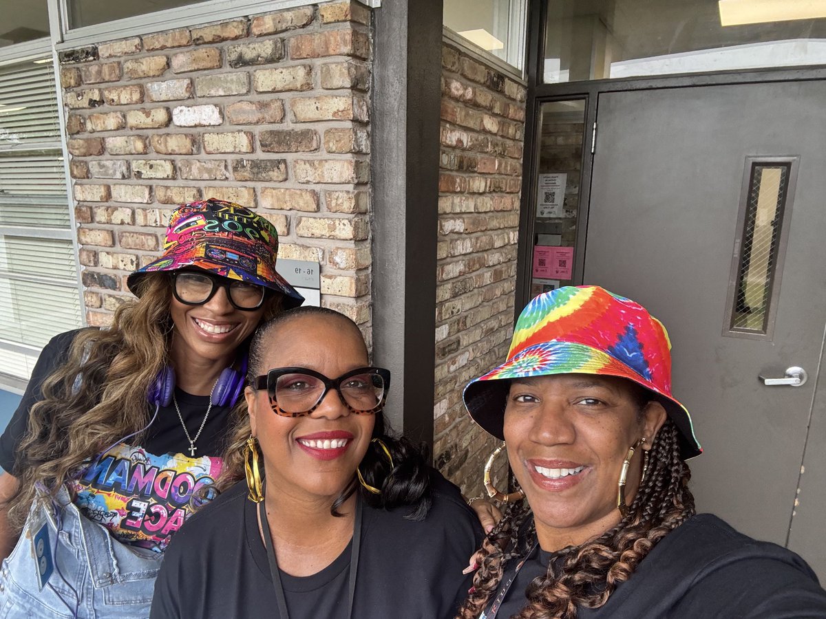 WardLadon's tweet photo. Rocking the 90’s to inspire and motivate our students for STAAR. Today’s pep rally is going to be 🔥! @GoodmanES_AISD @KristalWashin16 @KD2Teach @TraylorKappelle https://t.co/Sx4ugwjjOd