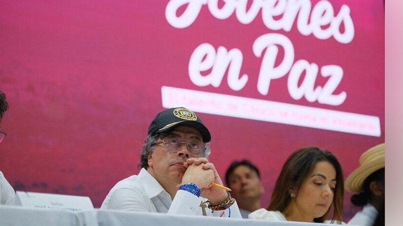 BOLÍVAR MADRONERO H. 🇨🇴 Democracia y libertad tweet media