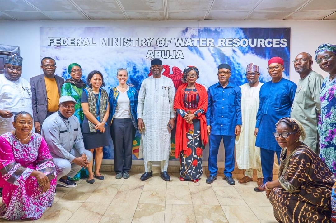 Waterresources9's tweet photo. Engr. Adeyinka Ade Adenopo, presented concise briefs on their departments' programmes and activities relevant to the WASH sector.
They highlighted priority areas requiring collaboration and support from UNICEF
during their presentations. https://t.co/xxcTjC5OuP