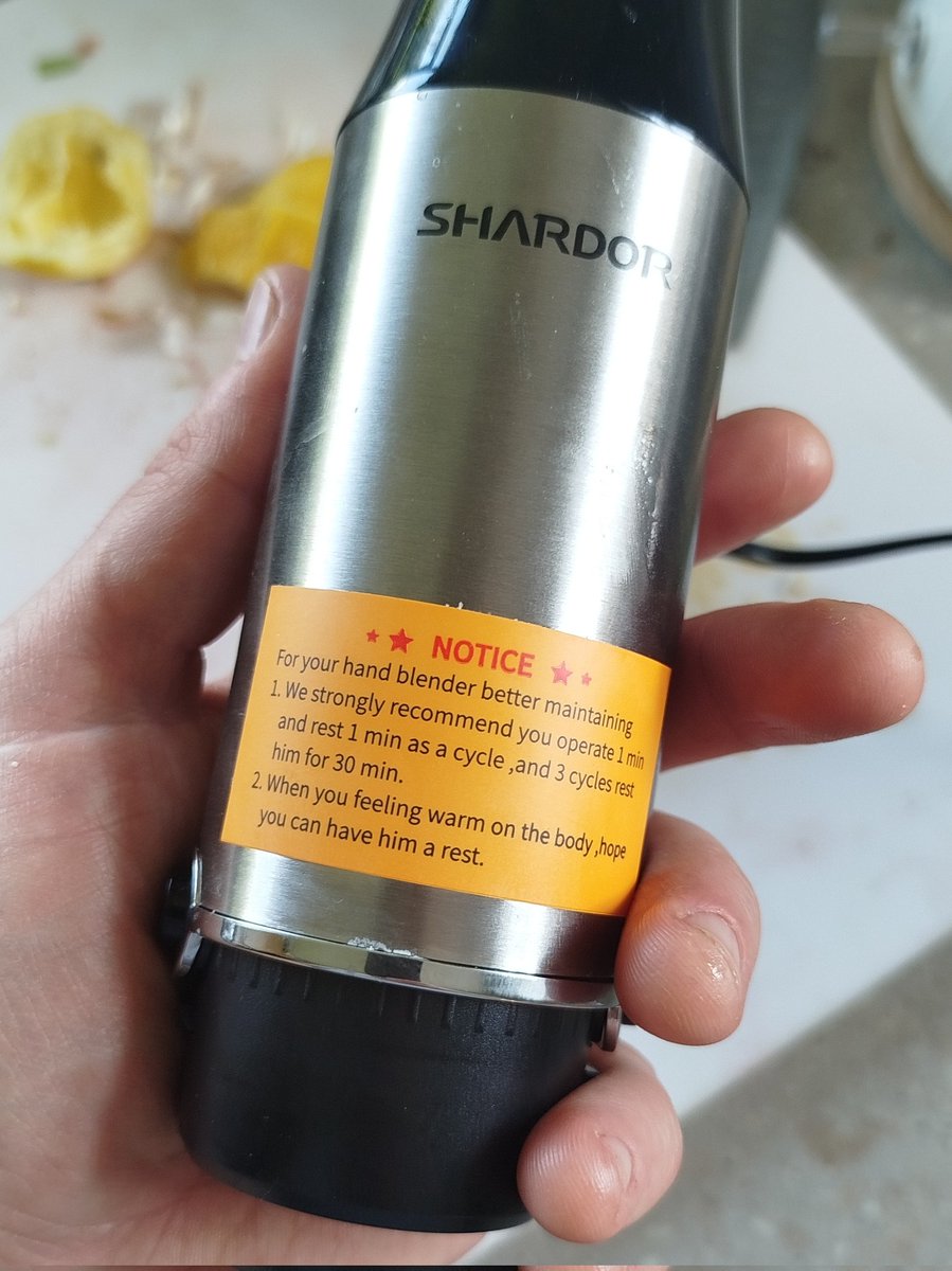 MISTOIDS's tweet photo. I have a lot in common with my stick blender https://t.co/sygUR8aVD7