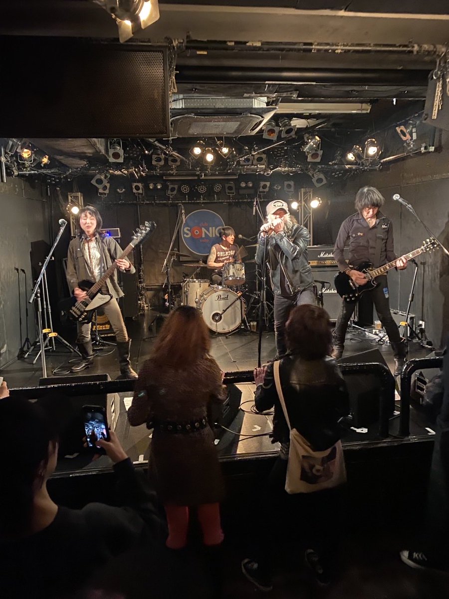 Ｎo Ｗalker 1970 tweet media