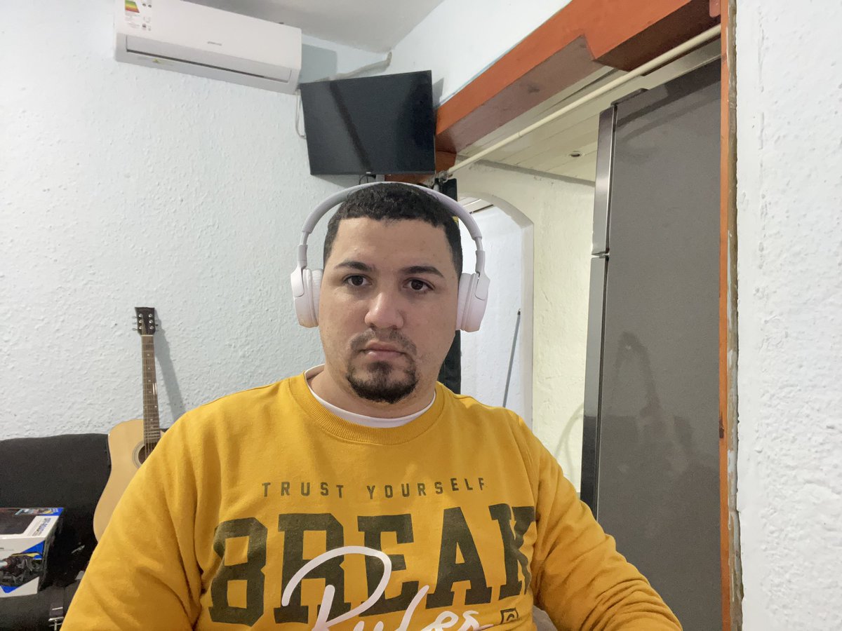 Yorgi Del Rio tweet media