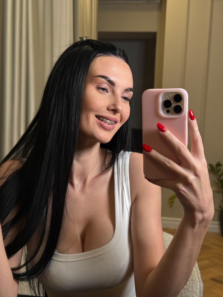 Simon 🩵 tweet media