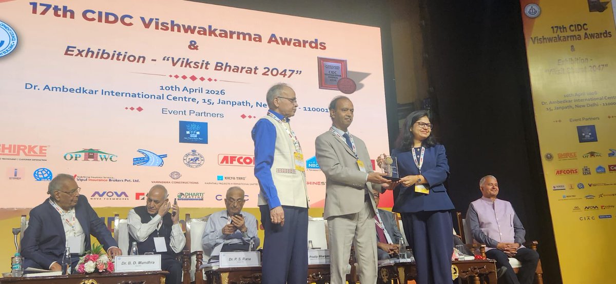 CSIRCRRI's tweet image. Proud moment for @CSIRCRRI!   Congratulations to the distinguished winners of 17th CIDC Vishwakarma Awards 2026🏆 -Scientist category:
✨ Dr. Ramesh Chandra Majhi 
✨ Dr. Minal Chandra 
✨ Er. Gagandeep Singh
✨ Mr. Satish Pandey
​#CIDC #VishwakarmaAwards #CSIRCRRI