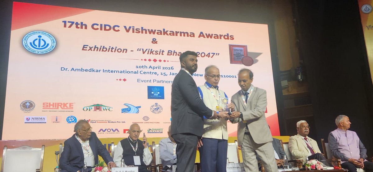 CSIRCRRI's tweet image. Proud moment for @CSIRCRRI!   Congratulations to the distinguished winners of 17th CIDC Vishwakarma Awards 2026🏆 -Scientist category:
✨ Dr. Ramesh Chandra Majhi 
✨ Dr. Minal Chandra 
✨ Er. Gagandeep Singh
✨ Mr. Satish Pandey
​#CIDC #VishwakarmaAwards #CSIRCRRI