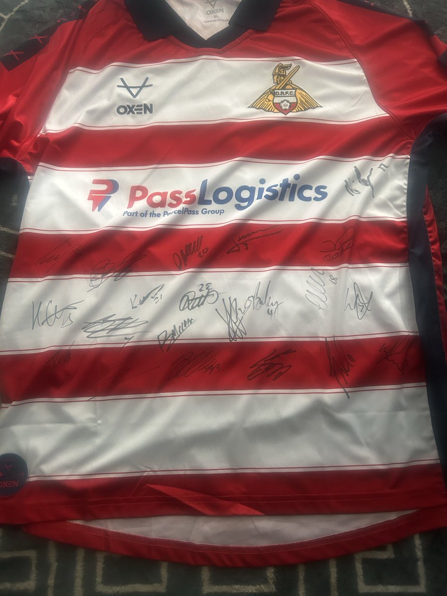 stevevick75's tweet photo. What an amazing club @drfc_official thank you so much ❤️🤍❤️ https://t.co/PRidgEjqtf