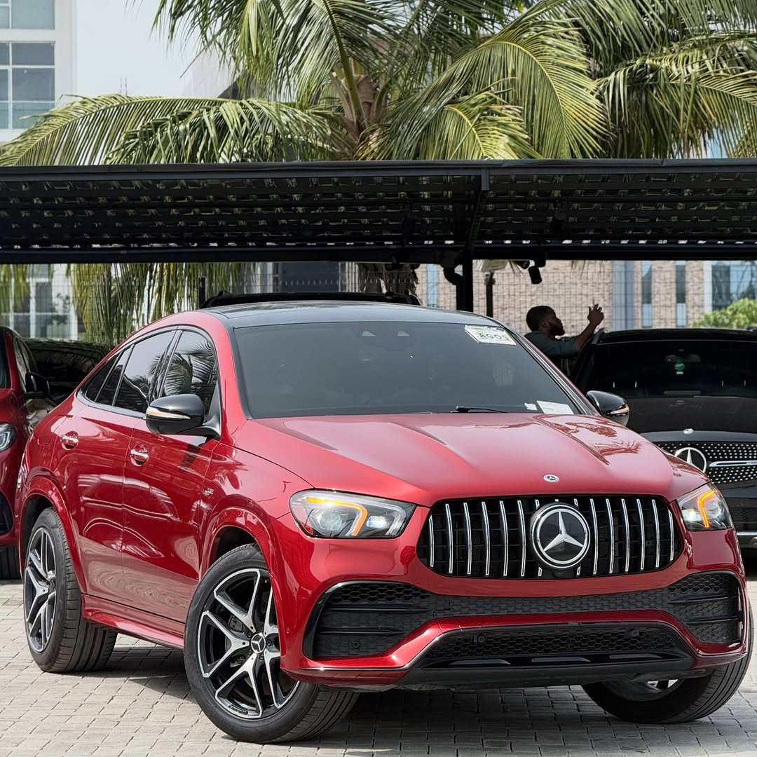 Verterex_Prop's tweet photo. 2021 MERCEDES BENZ GLE53 AMG now available 

| 429HP | 0-60mph in 5.1 Seconds | Accident Free | 3.0L INLINE-6 TURBO https://t.co/vF01oRzxdw