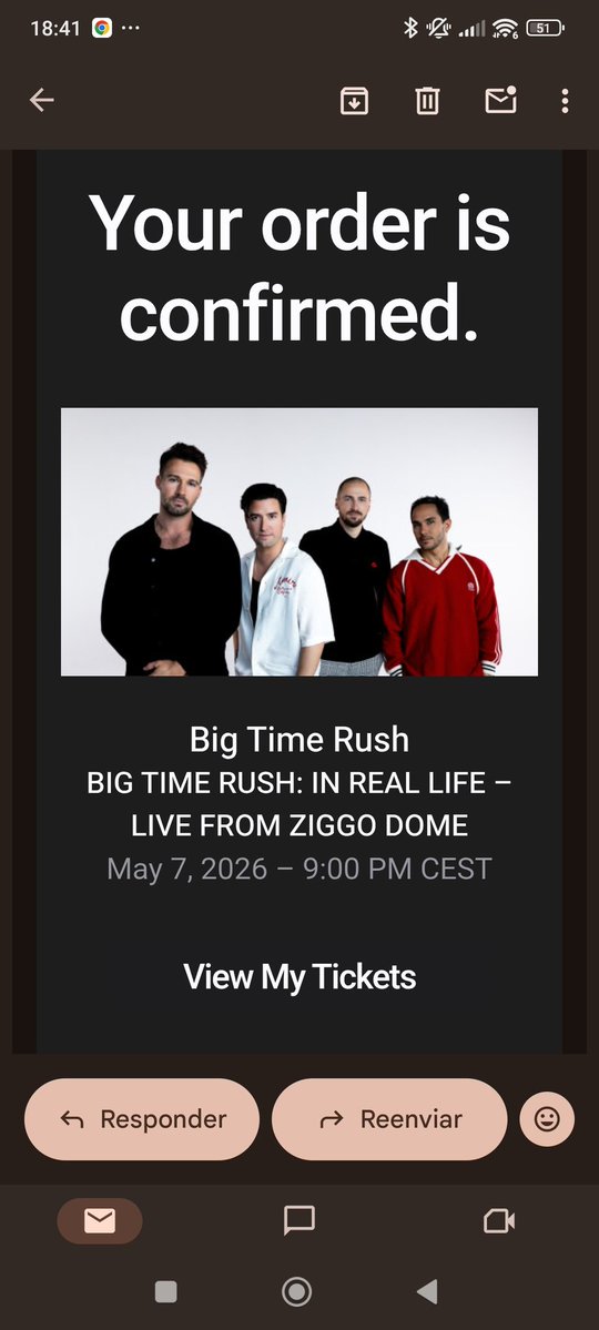 𝐋𝐲𝐝𝐢𝐚 𝐩𝐞𝐧𝐚 𝐯𝐞𝐠𝐚 tweet media