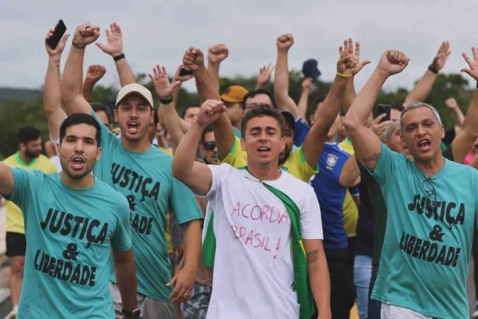 Alex Moretti tweet media