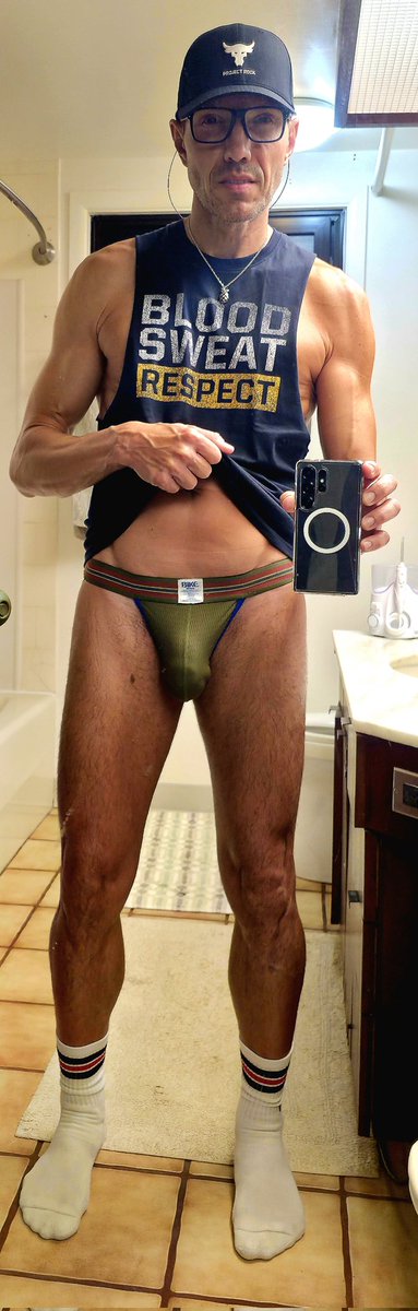 uncutgrower's tweet photo. #beforeafter #before #after @bikeathletics #jocktraps #gym #workout #fitness #hot #sexy #umderwear #uncut https://t.co/muWfvpHM3h