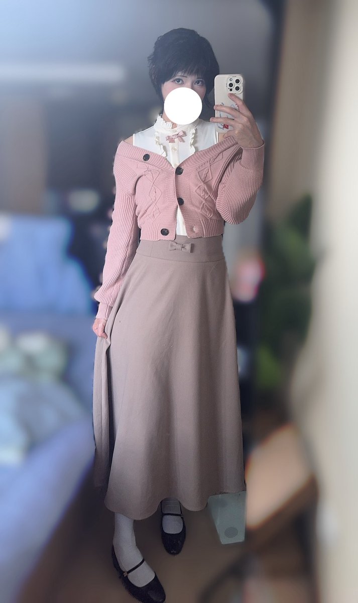 QRaaaaana tweet media