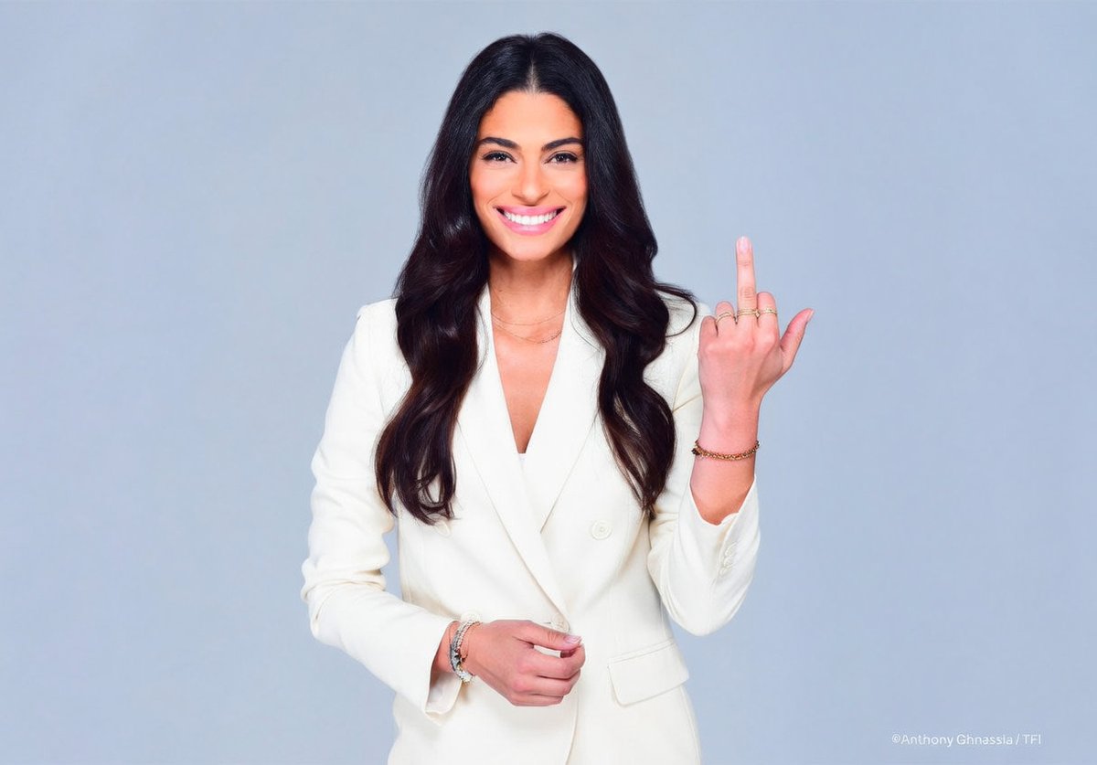 Tvral1's tweet photo. Tatiana Silva vous dit de prendre soin de vous, c'est important. https://t.co/BT0pEfmgeJ