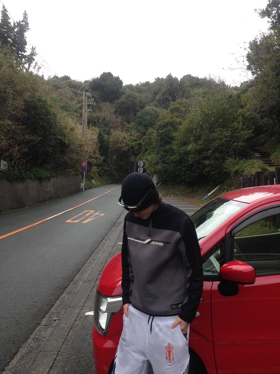 킁. 킁 tweet media