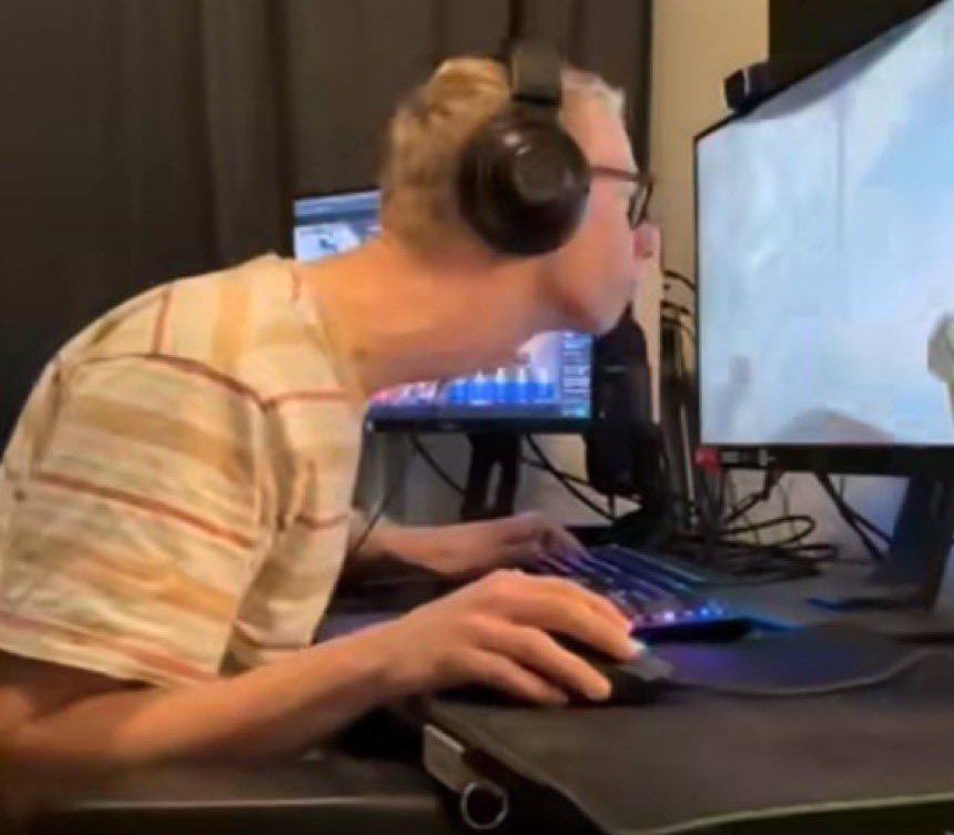 Yours Truly tweet media