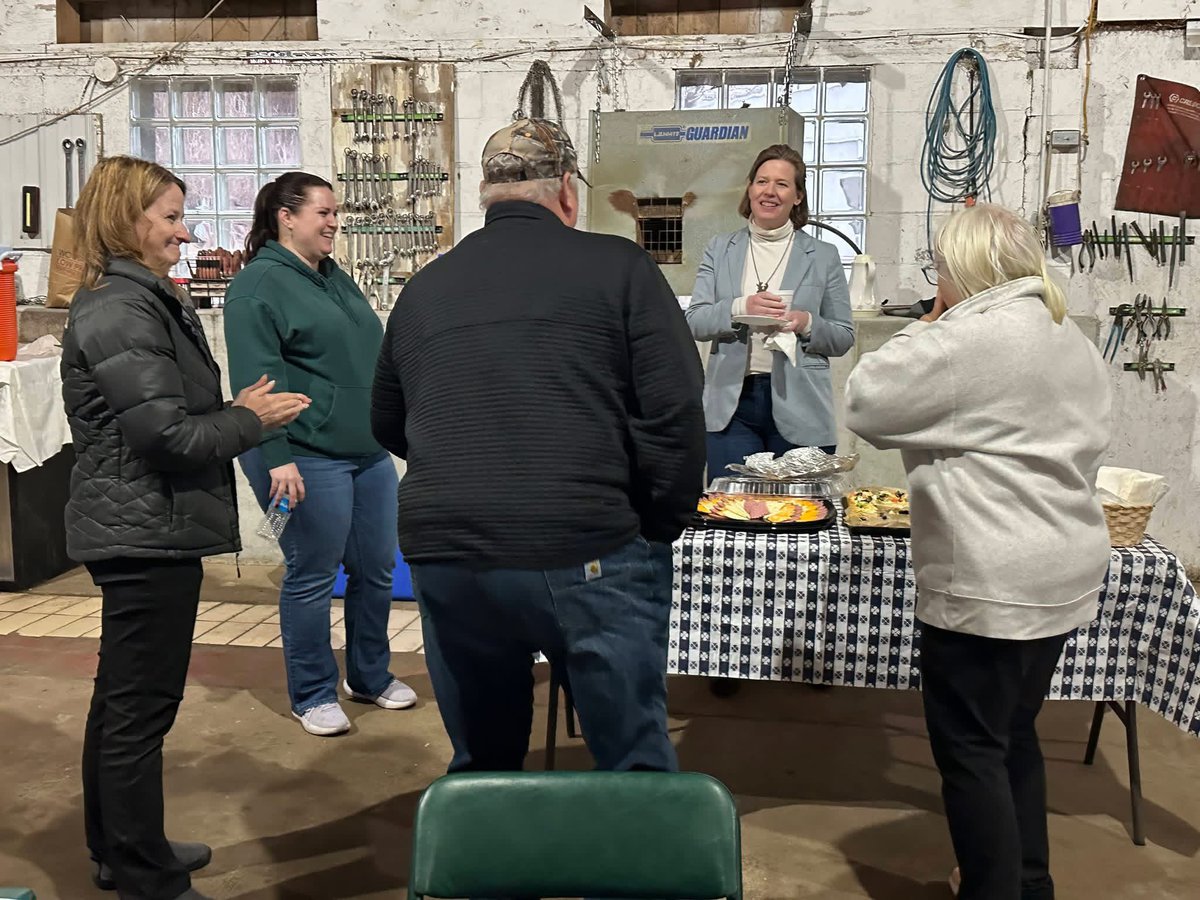 Emily Berge tweet media