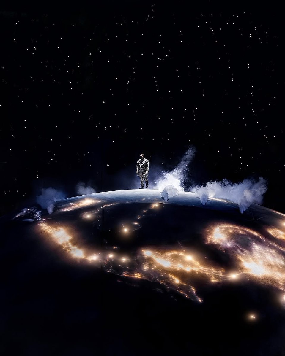 Ye Lawyer tweet media