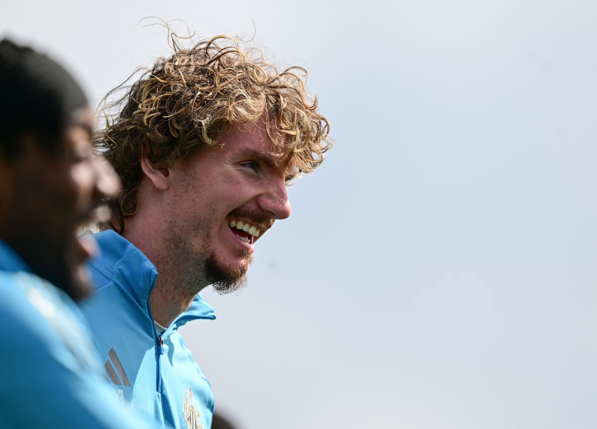 HQpcrt's tweet image. Nick Woltemade #Newcastle