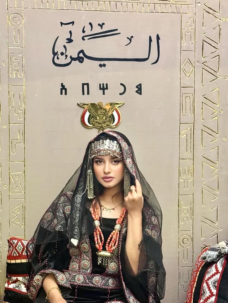 ᴀʏʜ𓂆 tweet media