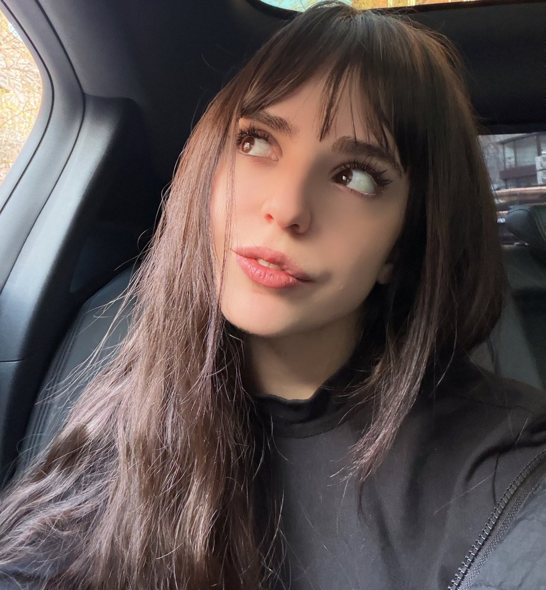 Nelli ༻ tweet media