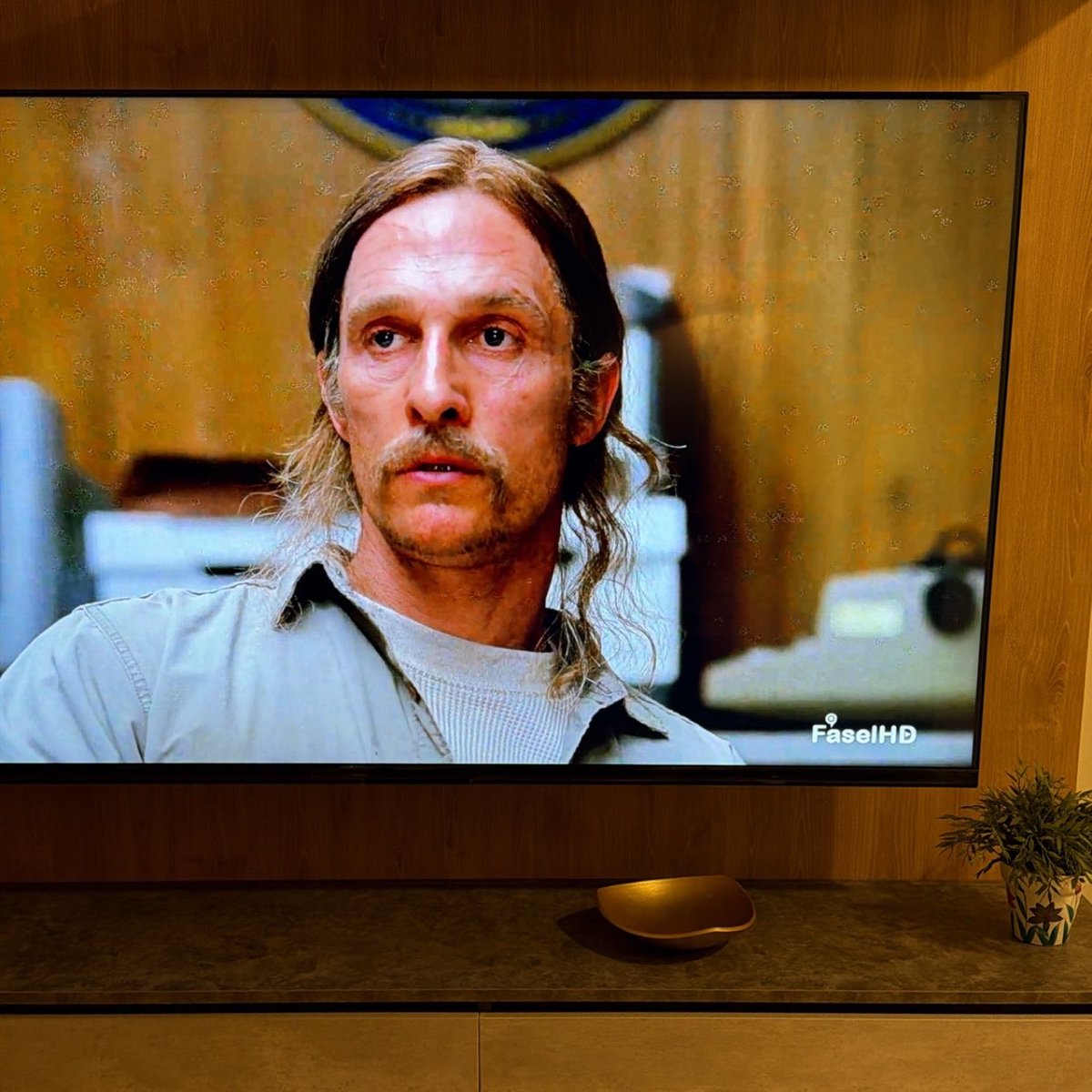 _hadzeel's tweet photo. توني ابدا True detective 
الحسد بالدور 🌚😂 https://t.co/EOsjMXnmGB
