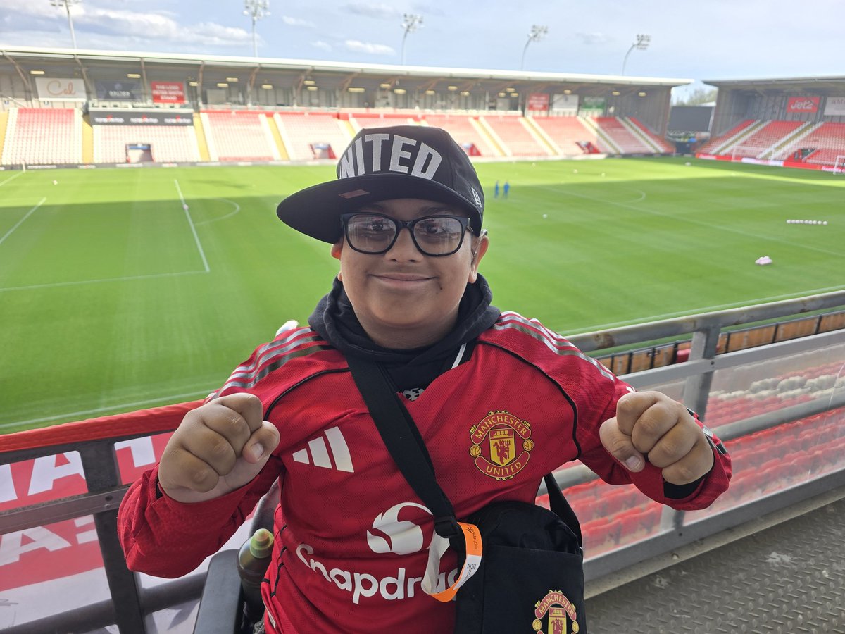 bennymufc's tweet image. Zayden at the Progress With Unity Stadium: Manchester United U21 Vs Newcastle United U21: Premier League 2: #MUAcademy #MUFC #MUNNEW #PL2 #ProgressWithUnityStadium #ManchesterUnited #ManUtd #Football #Zayden 🇾🇪🇾🇪🇾🇪