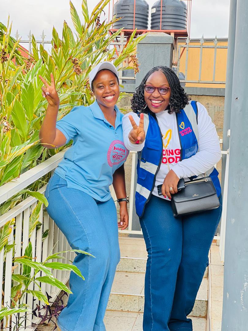 CivLegacy_F's tweet image. 🙌🏾We extend our sincere appreciation to the chief mobilisers from #hashtagMovers  @RaisingTeensUg2 Teenagers whose leadership played a vital role in engaging different organisations and communities throughout the event.

#GoodDeedsDayUganda #DoGood #CommunitySpirit