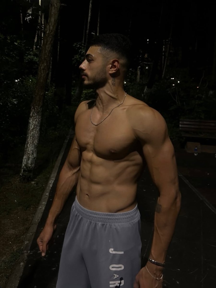 𝗦𝗮𝗻𝗴𝘀𝘁𝗲𝗿. tweet media