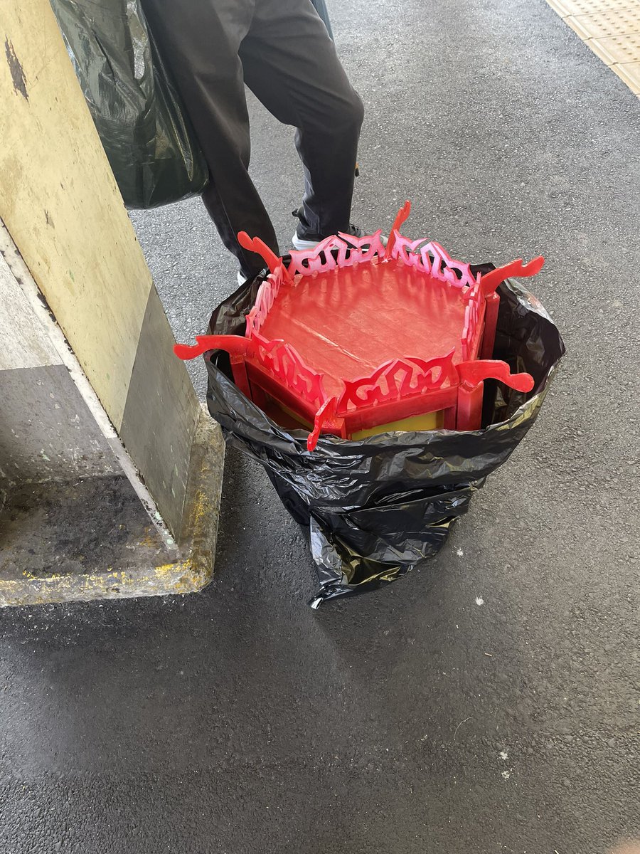 漸深もくず@月人コスの人 tweet media