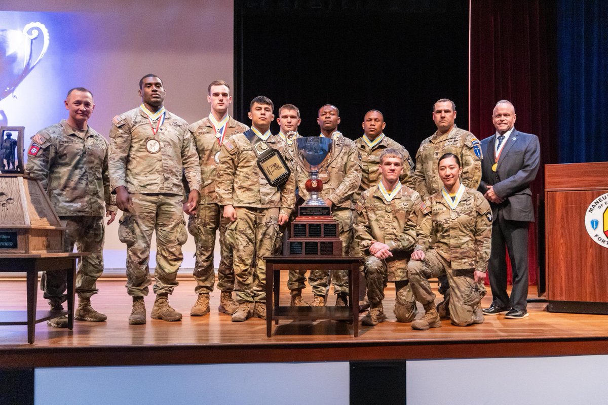 MCoEFortBenning's tweet photo. #InfantryWeek: Let’s see who’s taking home the glory (and the bragging rights).

Best Jumpmaster: Airborne and Ranger Training Brigade
Best Mortar: 2nd Cavalry Regiment
International Sniper: U.S. Marine Corps
Lacerda Cup: 101st Airborne Division

📸 https://t.co/1kN6l96Kpu https://t.co/Pqwycvn8QN