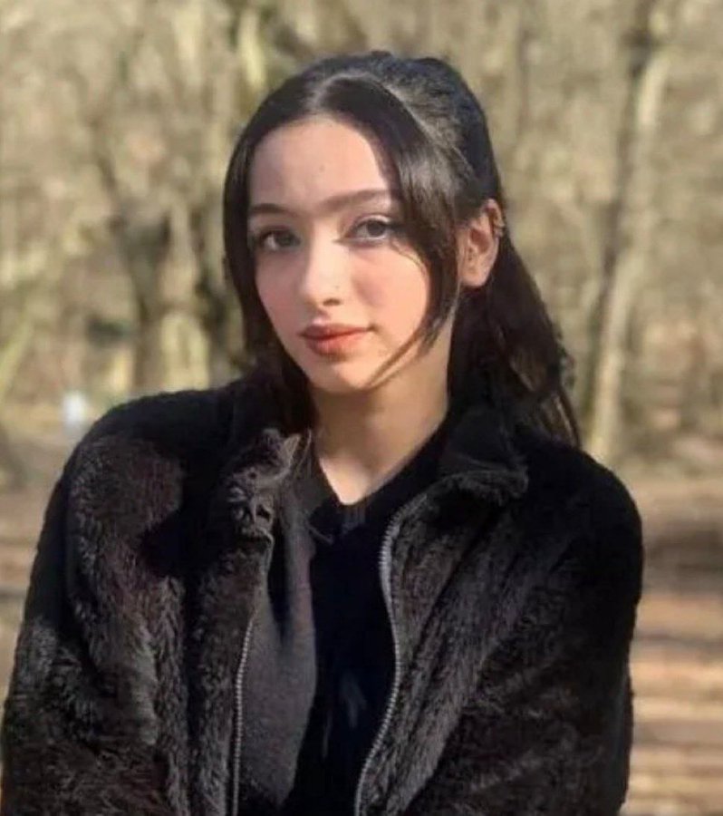 vala_5419's tweet photo. #ساغر_غلامی 
Saghar Gholami ,19,has been sentenced to death by the Islamic Republic regime. She was arrested during the nationwide uprising in Jan 2026 and has had no access to a lawyer or her family since then.
Please be her voice🙏
#StopExecutionsInIran https://t.co/XpoUMBo0lD