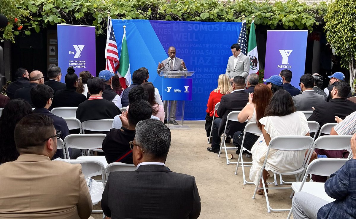 Tony Thurmond tweet media