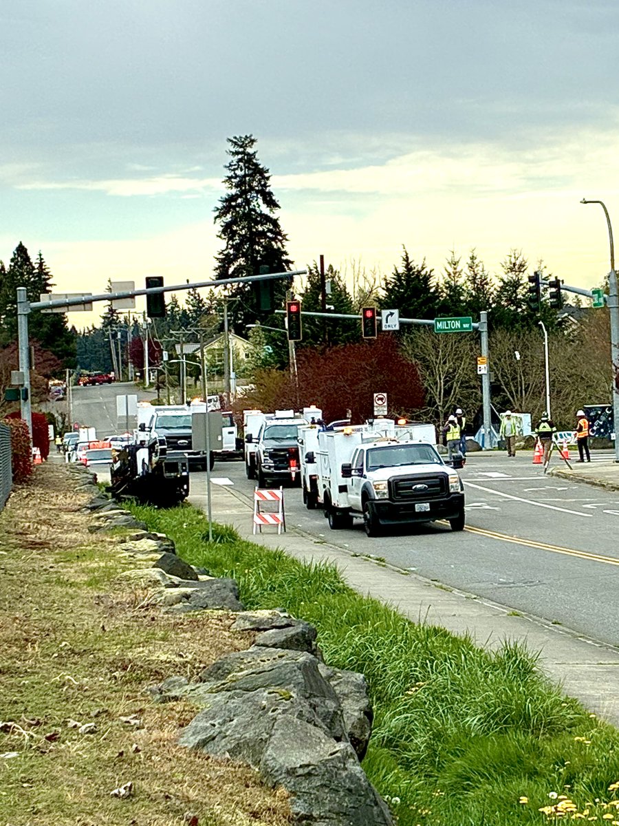 East Pierce Fire tweet media