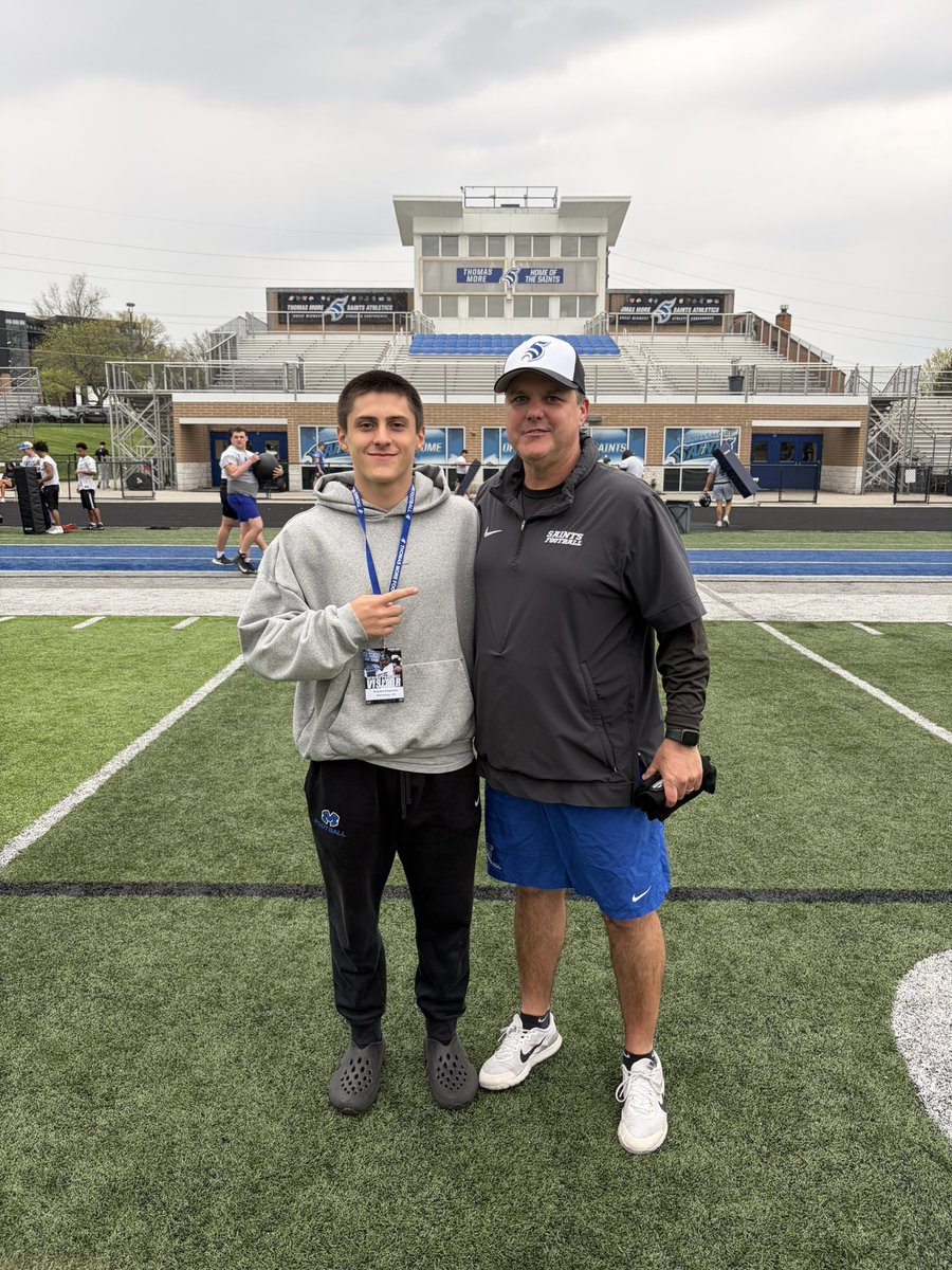 bcarpenter153's tweet photo. Thank you @CoachBillGarvey for the Invite for spring practice. Had a great time and looking forward to coming back. 
#gosaints 
@brittenlong 
@CoachNorwell 
@Renegade937OHIO https://t.co/Oo70bjezLL