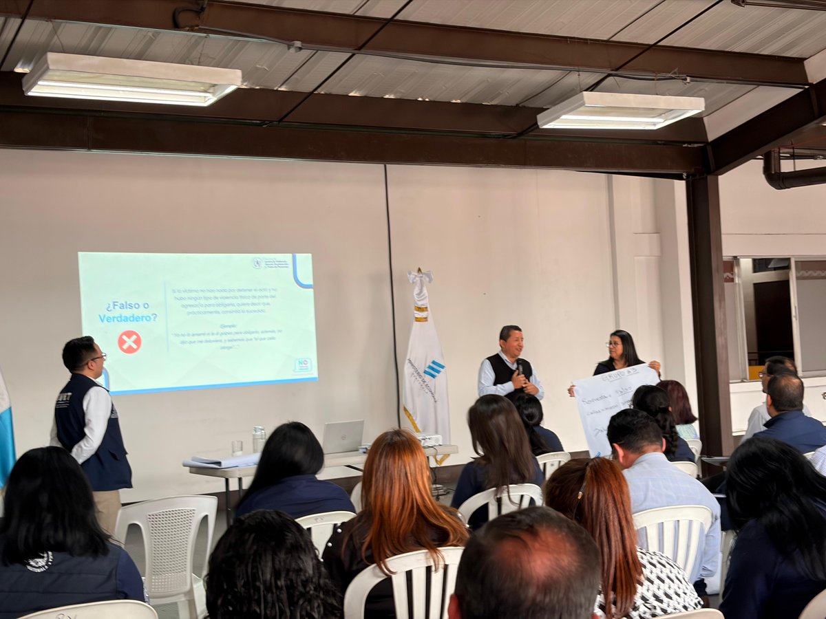 secretariasvet's tweet image. Se desarrolló un taller sobre prevención de la violencia sexual, dirigido al personal del Viceministerio de Desarrollo de la MIPYME, fortaleciendo capacidades para la prevención y atención. 📌📚

@MINECOGT 

#SVET #Prevención #Capacitación #MIPYME #Protección #DerechosHumanos