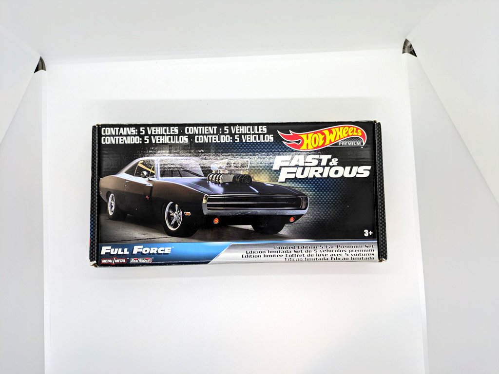 K45364540's tweet photo. ホビー店より🙂箱付きです👍✨
#ミニカー
#ホットウィール
#hotwheels
#ワイルド・スピード
#FullForce https://t.co/xrLAmx47bv