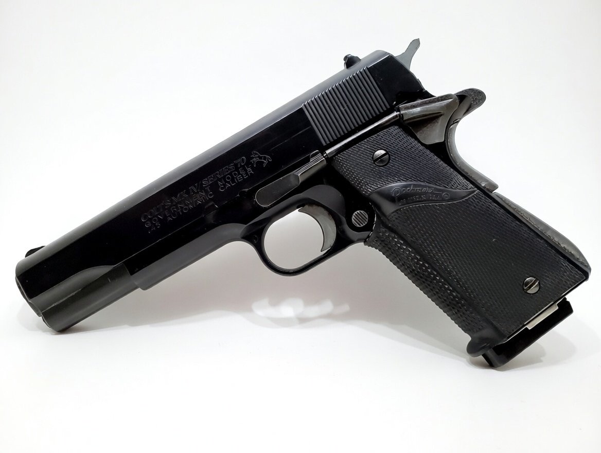 刑事貴族 3大エース使用拳銃 牧俊介(舘ひろし・1.1～16) 風間明(郷
