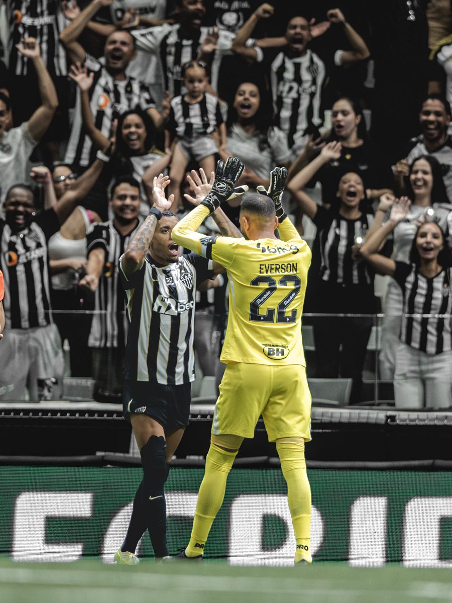 Hoje não posso, tem jogo do #Galo! 🖤🤍