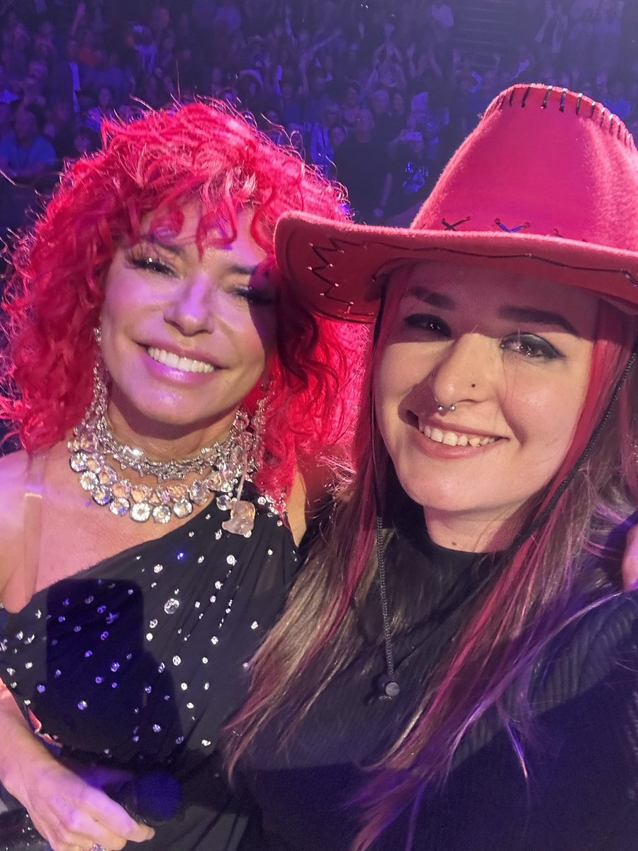 Moll 🏳️‍🌈 tweet media