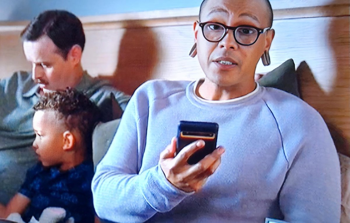 Adrián 🦂 tweet media