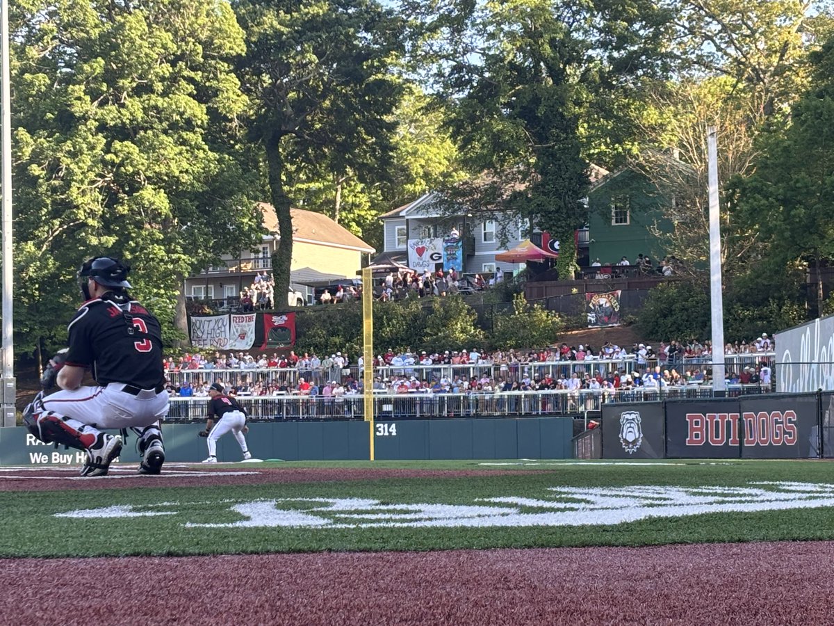 Chanluh 🪐 tweet media