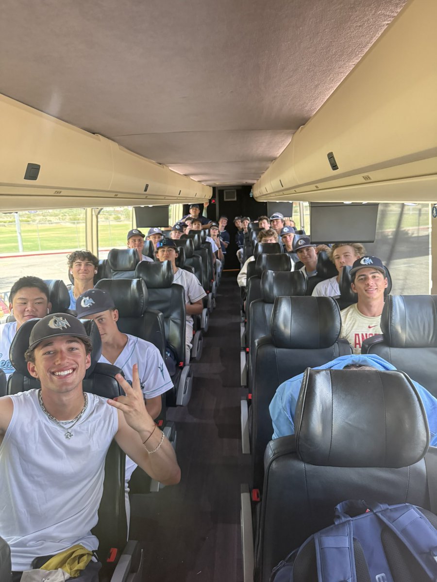 Corona del Mar HS Baseball tweet media