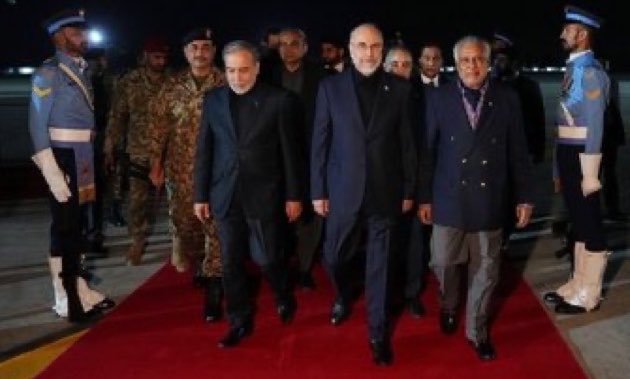 اقای قالیباف در این لحظات سرباز و‌فرمانده ونماینده حضرت اقاست که مثل شیر رفته تو دل  خطر و‌ من باتمام وجودم آرزوی پیروزی و سربلندی تیم مذاکره کننده ایرانی رو دارم.
پس از هرکسی جز حمایت از ایشون روشنیدین بدانید اون حنجره دشمن اتحاد و پیروزی است.
#تا_پای_جان_برای_ایران