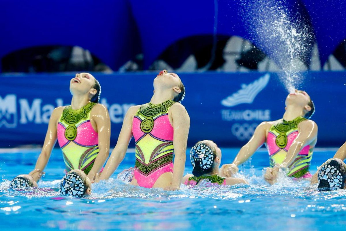 PanamSports's tweet image. México se lleva el oro 🥇

El equipo mexicano 🇲🇽 conquista el primer lugar en el Equipo Libre Senior del Panam Aquatics Artistic Swimming Championships Santiago 2026.

Una rutina que las coloca en lo más alto del podio.

#PanamSports #NatacionArtistica #Deporte #Atletas