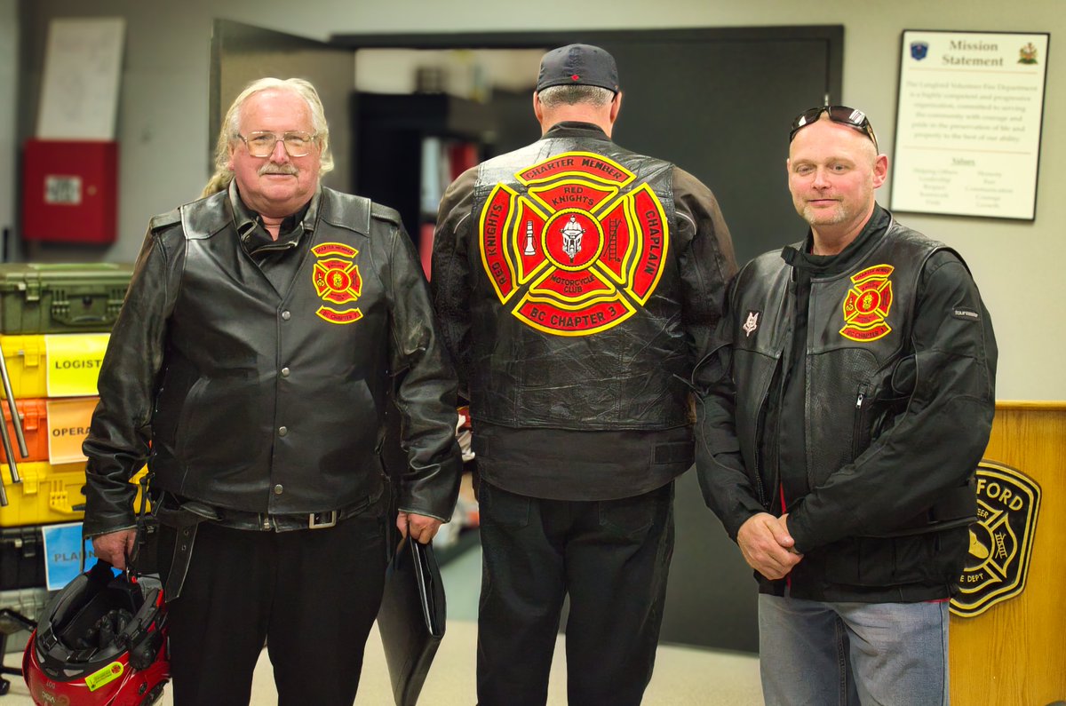 randyaeckert's tweet photo. Rolling back the years,  BC's Chapter starts backup now with 5 Chapters in BC in 2026.

Back when it all started, 2015, then President Dave Rogers, Charley Chaplain Gord Kouwenberg, and Quartermaster Darrell Thompson, rocking their new patches.
#redknightsmc #RedKnights https://t.co/XtQDKpgHJy