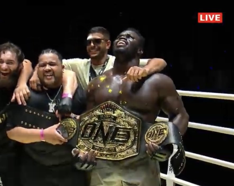 𝘼𝙗𝙧𝙤 𝙈𝙗𝙤𝙙𝙟🇸🇳 tweet media