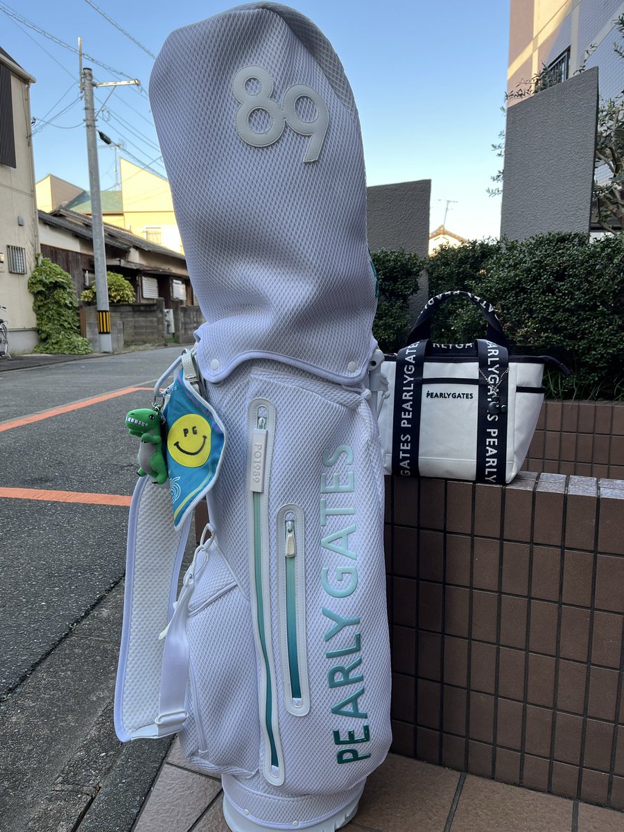 Y8SdsGfIcJ1IMNF's tweet photo. 準備は完璧😍
行ってきまーす💕
＃エンジョイゴルフ
＃ゴルフ日和 https://t.co/OUs5iHKu5c