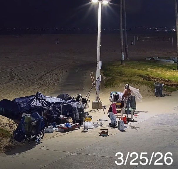 MatSmithLosAngeles tweet media