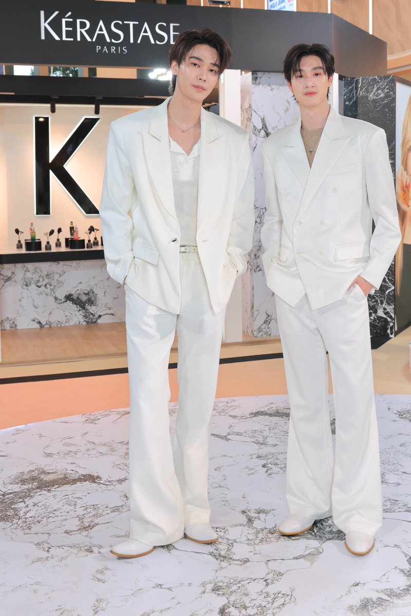 Kérastase ชวน “ดิว–ธี” มาสัมผัสประสบการณ์ที่สุดของผมสวย ในงาน “Maison de Kérastase: Experience the World of Hair Excellence”

#Dew_jsu #Tee_vpt 
#KerastaseThailand #MaisonDeKerastase #KerastaseTHxDewTee 
#dewtee #ดิวธี

อ่านต่อที่ facebook.com/share/1AX5Uh4t…