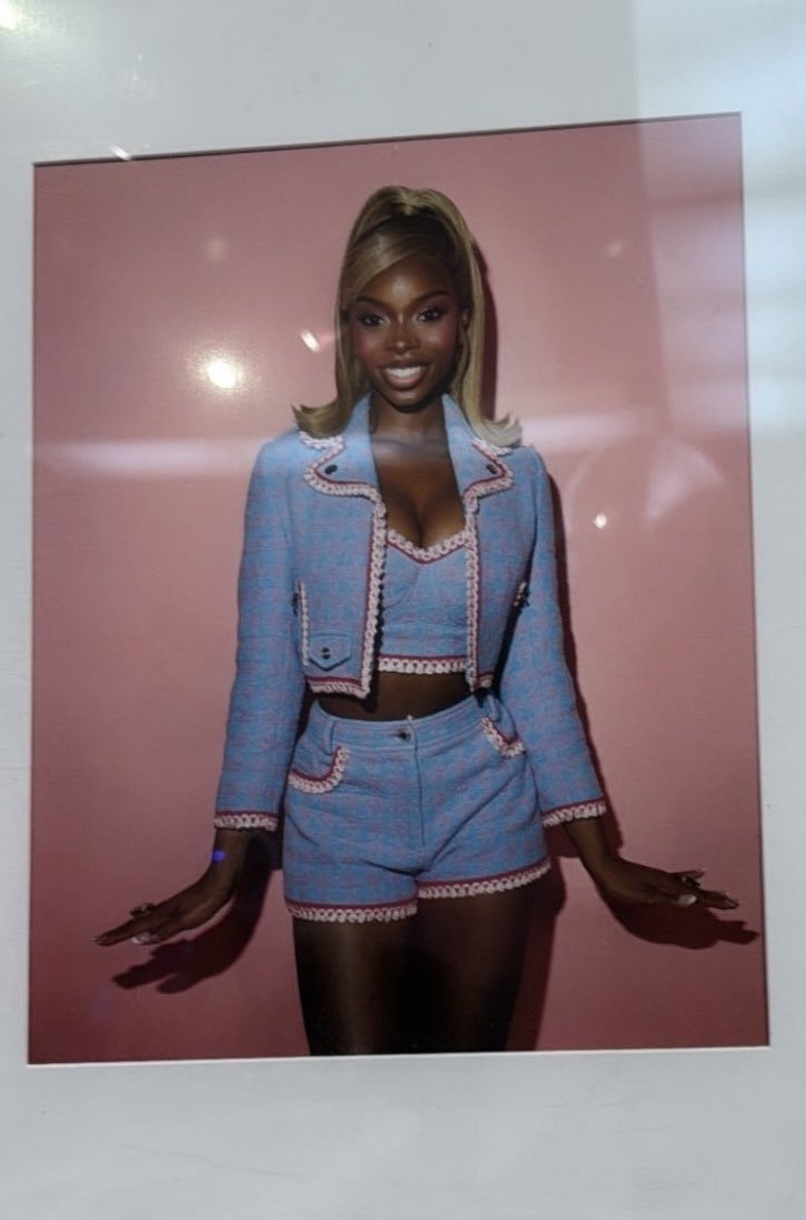 tyris ✰ tweet media